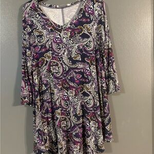 Beautiful BaiShengGT Brand super soft Paisley Print woman’s tunic size M